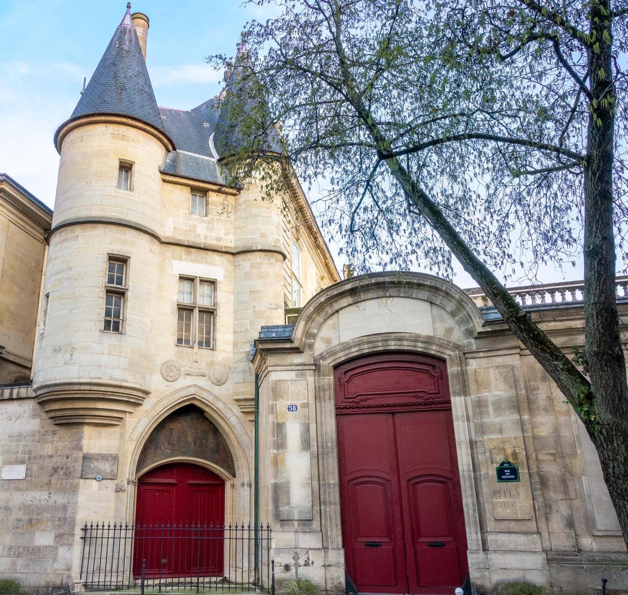 Le Marais L 5br & Ac - Duplex In Appartement Parijs