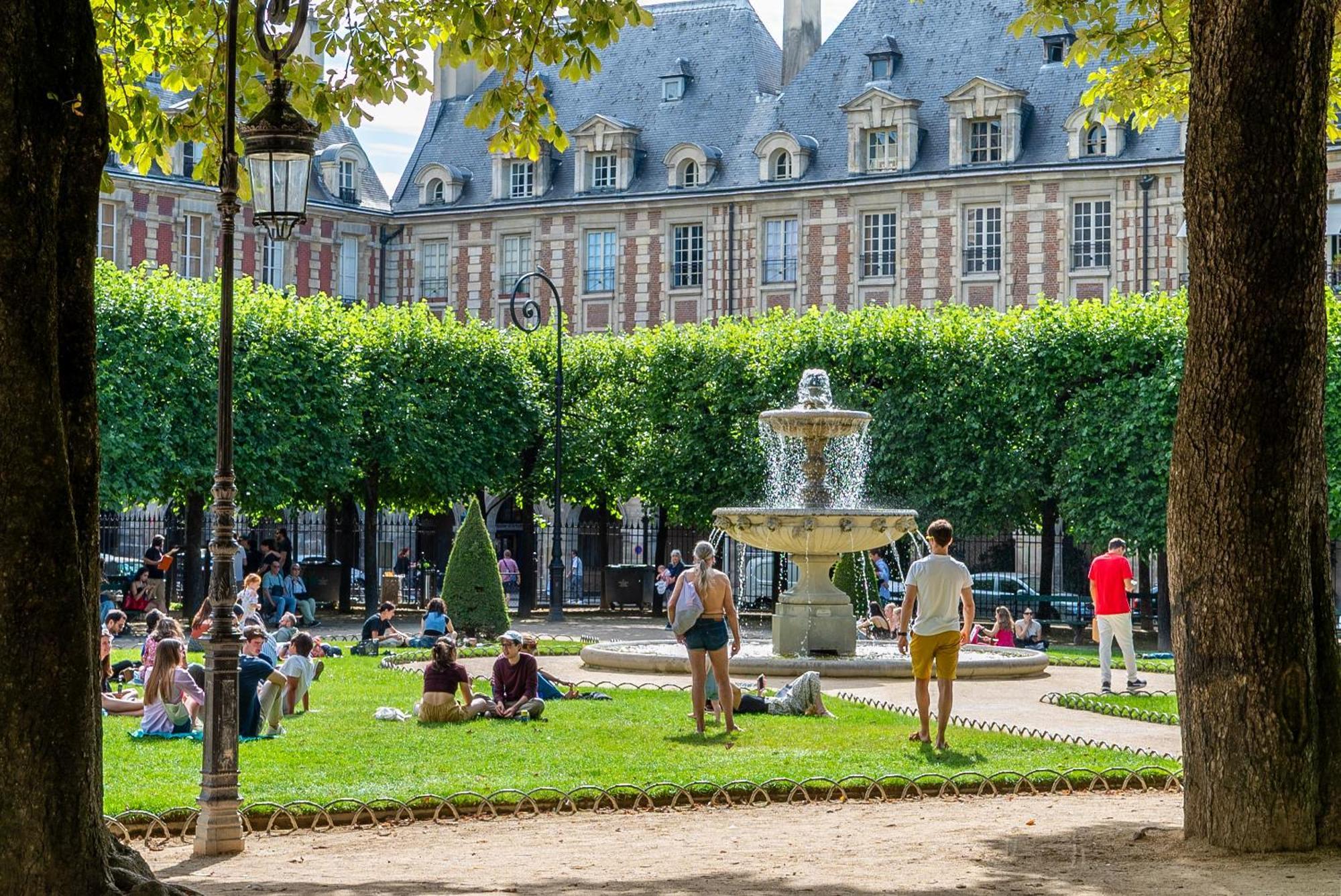 Appartement Le Marais L 5br & Ac - Duplex In